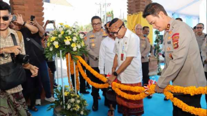 Kapolda Bali Resmikan Bangunan Baru Polsek Denpasar Selatan