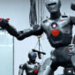 Robot humanoid dari perusahaan China EngineAI. Foto: EngineAI