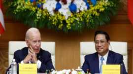 Strategi Diplomasi Hanoi Jaga Keseimbangan Relasi Antara Beijing dan Washington