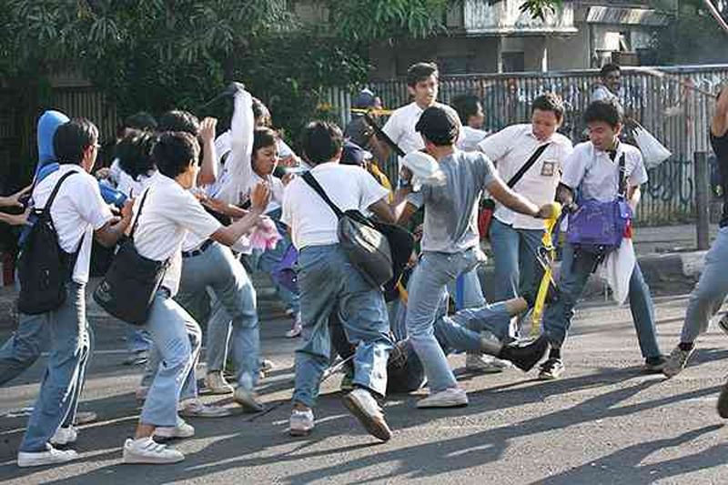 Maraknya Tawuran Antarpelajar di Berbagai Kota, Sejumlah Siswa Alami Luka Berat