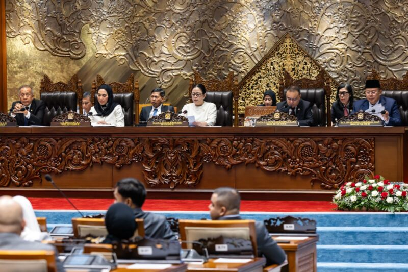 DPR RI Perkuat Reformasi Hukum dan Kemandirian Ekonomi di Penutupan Sidang