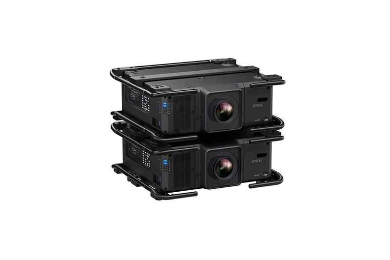 Epson Pamerkan Proyektor 30.000 Lumen Paling Ringan dan Terang di Dunia