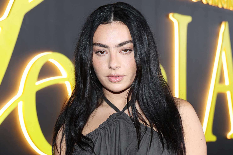 Charli XCX Ungkap Rahasia Era Musik Baru dan Soundtrack Film Wuthering Heights