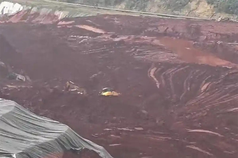 Longsor Kawasan Industri Nikel Morowali Tewas kan Satu Pekerja dan Hentikan Operasi
