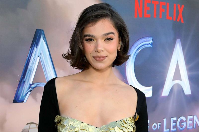 Hailee Steinfeld Beri Sinyal Berhenti Bermusik Akibat Hilangnya Kepuasan Kreatif