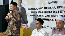 Anggota MPR RI Amin Ak menyampaikan paparan saat kegiatan Sosialisasi Tahap II 