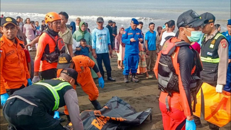 Korban Tragedi KMP Tunu Pratama Jaya