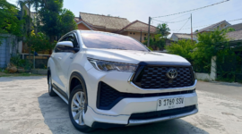 2023 Toyota Kijang Innova Zenix 2.0 V HV Modellista