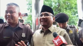 Mantan Menteri Agama Yaqut Cholil Qoumas di gedung KPK, Jakarta, Kamis (7/8/2025) I Foto: ANTARA FOTO/Indrianto Eko Suwarso/agr