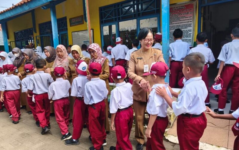 Hari Pertama Sekolah di Batang Diisi Halalbihalal, MBG Mulai Besok