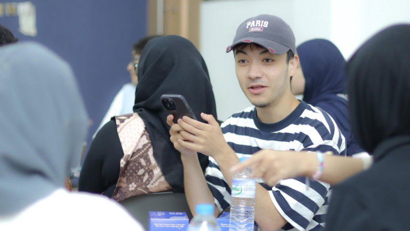Mahasiswa Uzbekistan di UMS