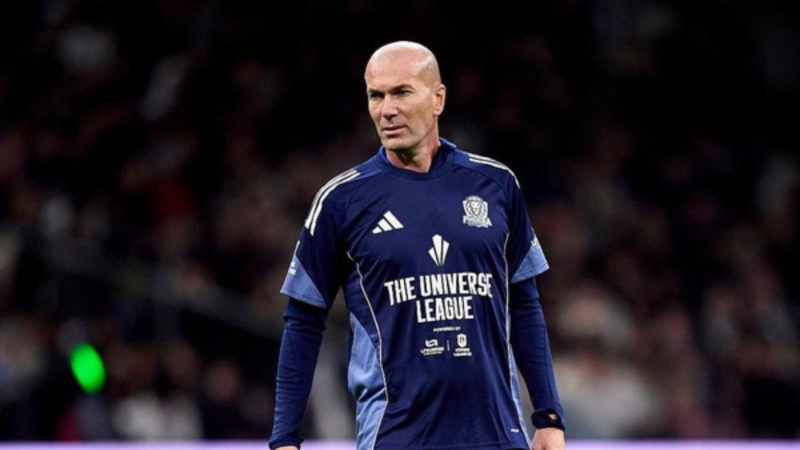 Zinedine Zidane Latih Timnas Prancis