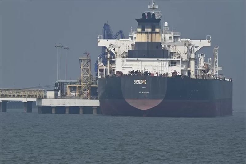 Krisis Selat Hormuz Picu Gangguan Distribusi Energi dan Pengenaan Tarif Kapal