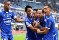 Persaingan Papan Atas Liga 1 Makin Panas Persib Bandung Jadi Sorotan Utama